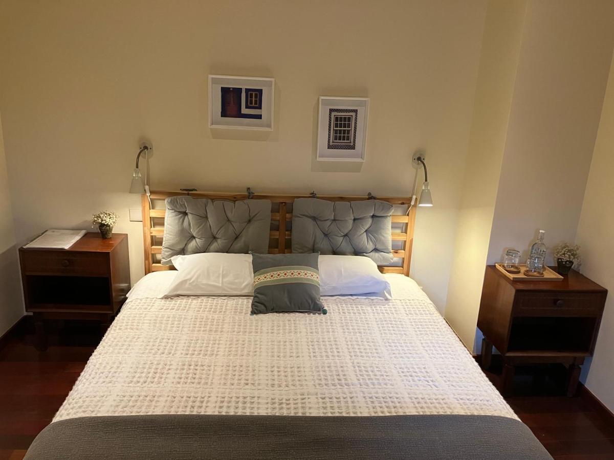 Bergui Guesthouse - 吉马良斯 外观 照片