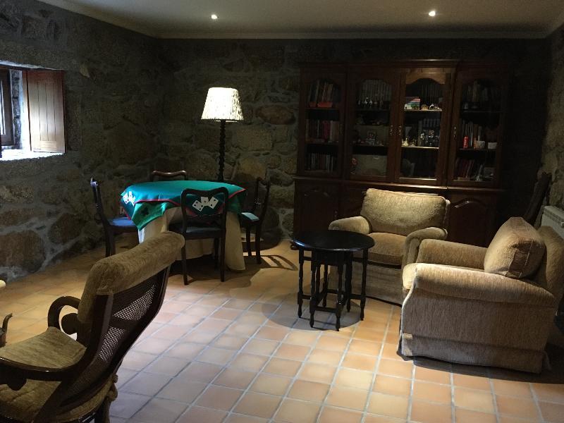 Bergui Guesthouse - 吉马良斯 外观 照片