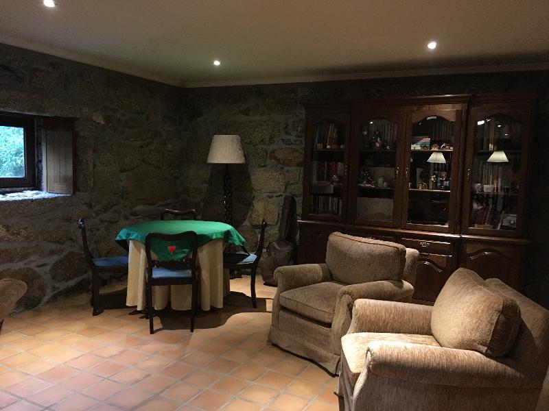 Bergui Guesthouse - 吉马良斯 外观 照片