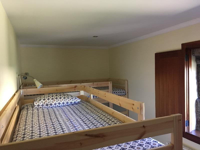Bergui Guesthouse - 吉马良斯 外观 照片